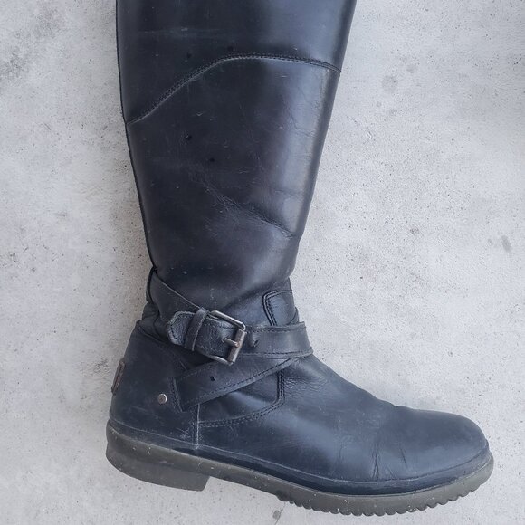 UGG Evanna Tall Leather Boots - Picture 5 of 16